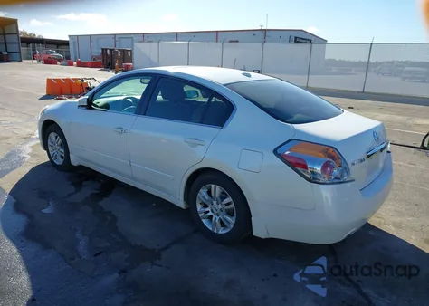 2010 Nissan Altima 2.5 S z USA, uszkodzony, nr VIN 1N4AL2AP6AN531989